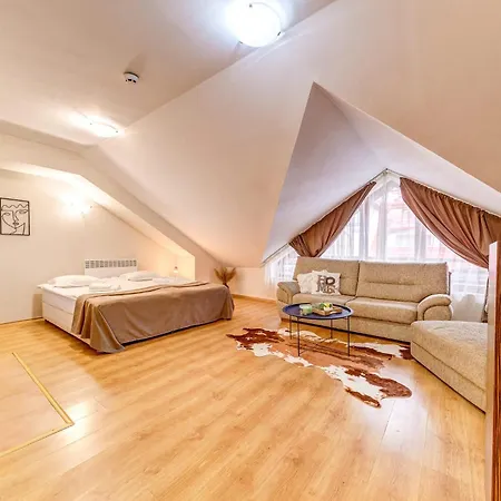 Alpine Style In The Castle Apartamento *